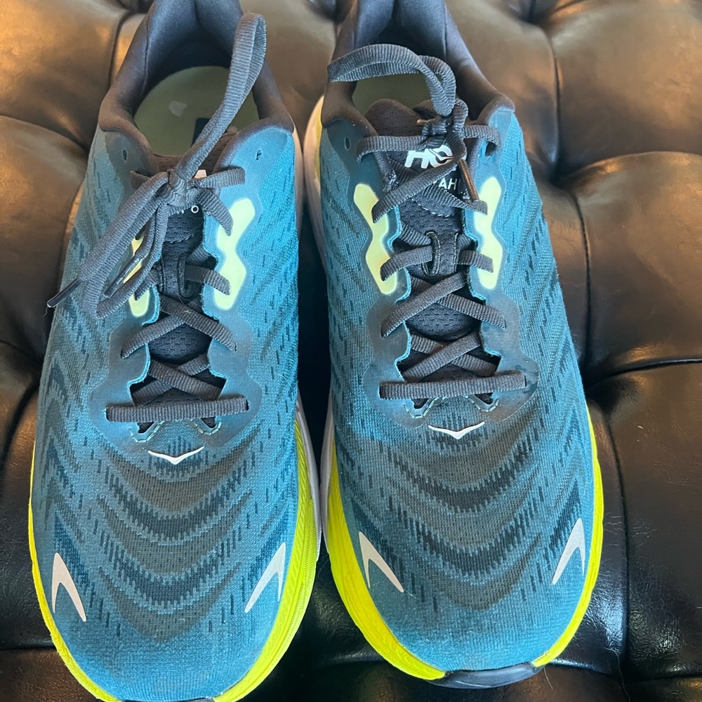 EUC!!! Hoka Arahi Blue and Green Shoes